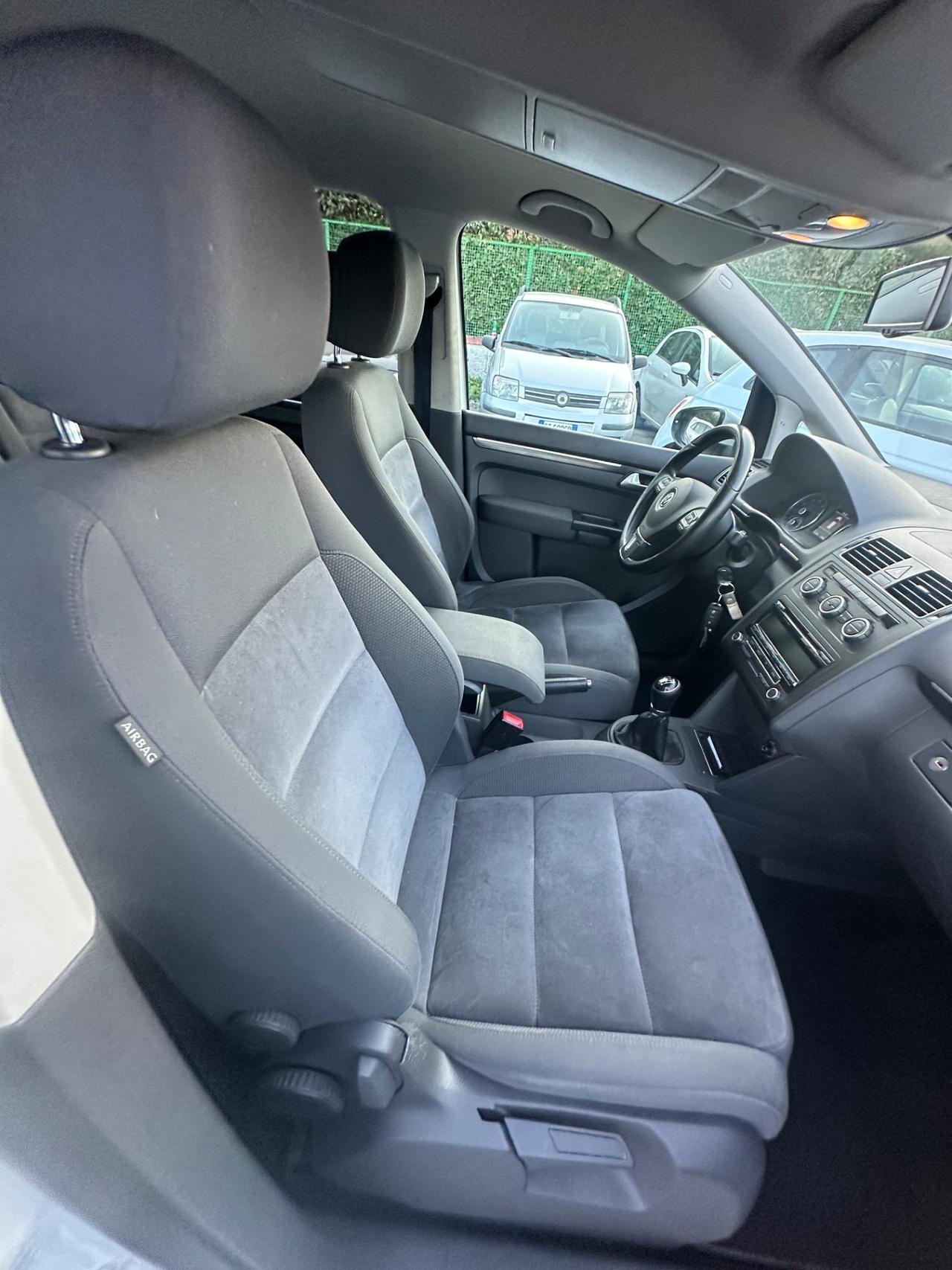 Volkswagen Touran 1.4 TSI Highline EcoFuel