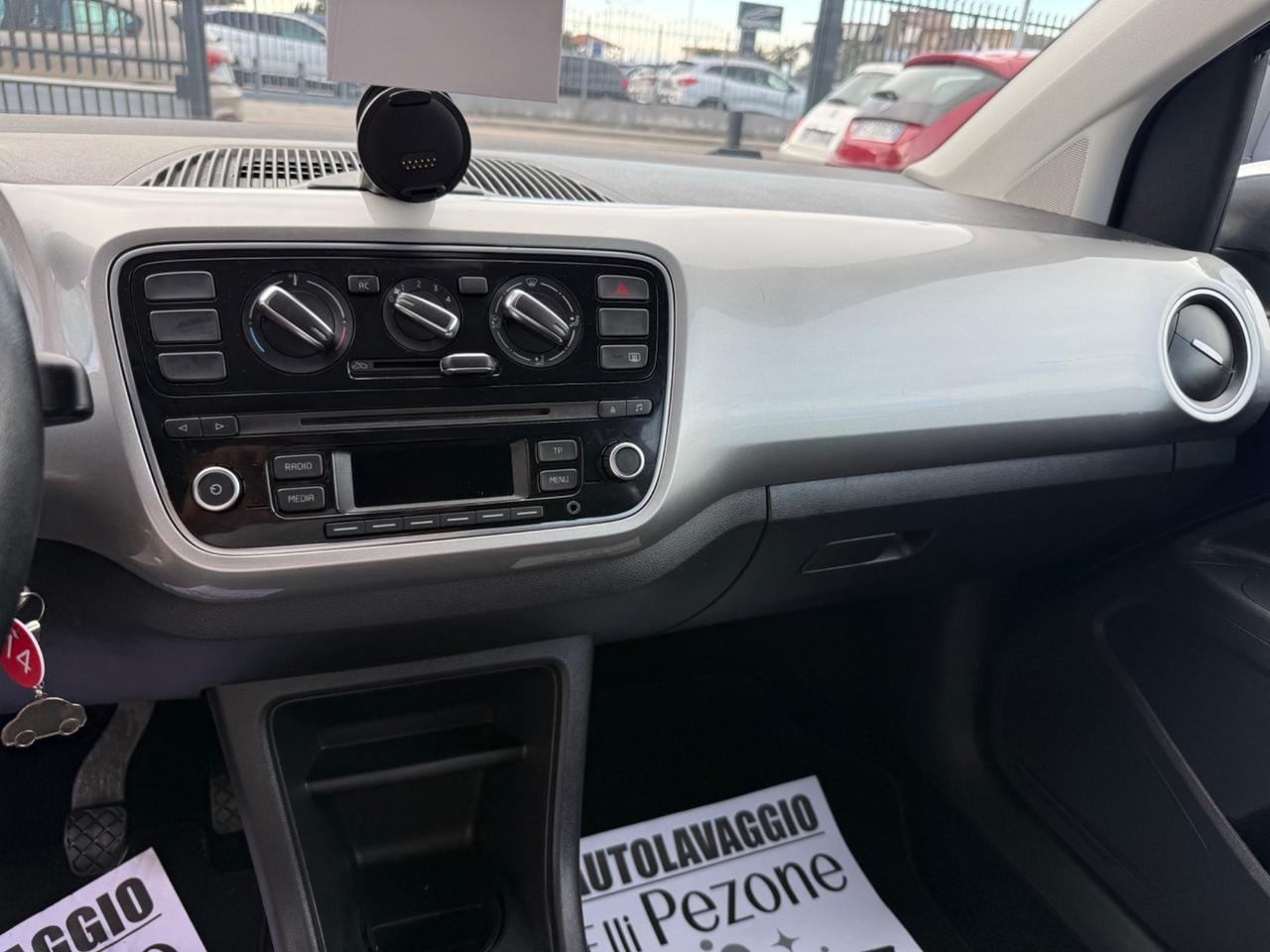 Volkswagen up! 1.0 75 CV 3p.