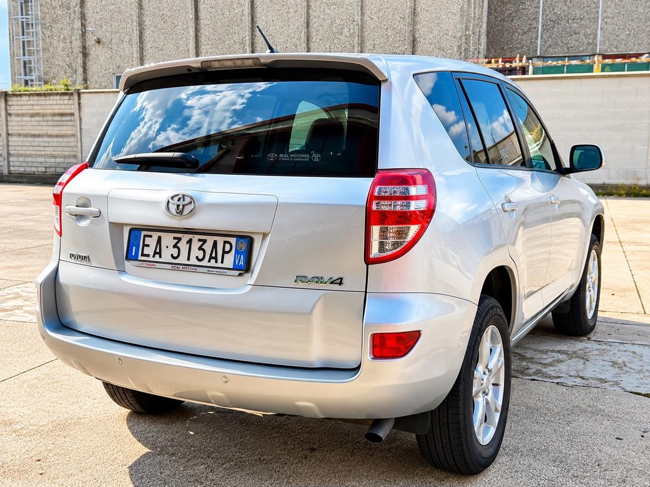 Toyota RAV 4 RAV4 2.2 D-4D 150 CV DPF 4X4