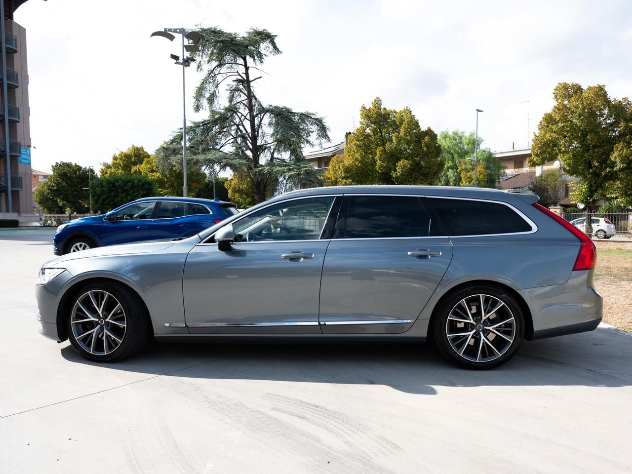 Volvo V90 D4 AWD Geartronic Inscription