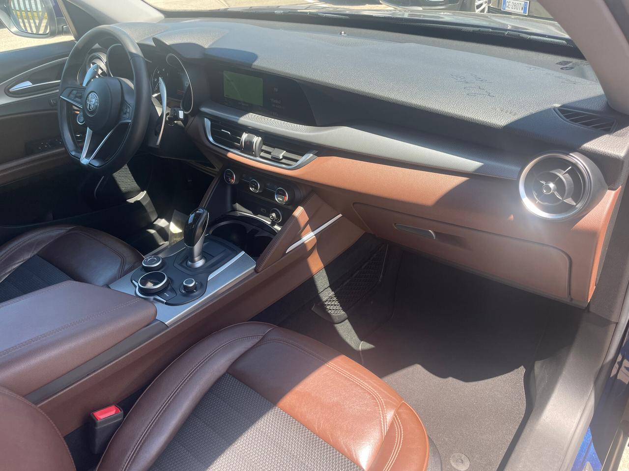 Alfa Romeo Stelvio 2.2 Turbodiesel 180 CV AT8 RWD Executive