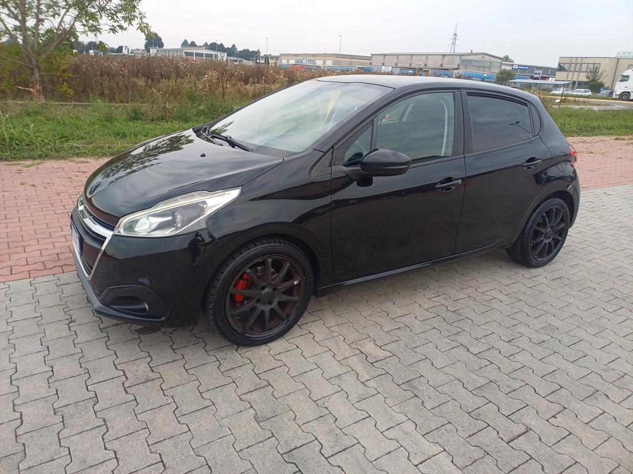 Peugeot 208 BlueHDi 75 S&S 5 porte Active
