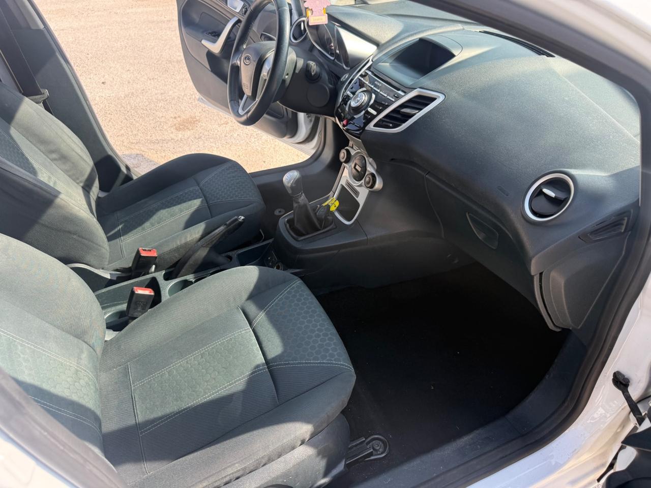 Ford Fiesta Diesel 1.4 TDCi euro5 NEOPATENTATI