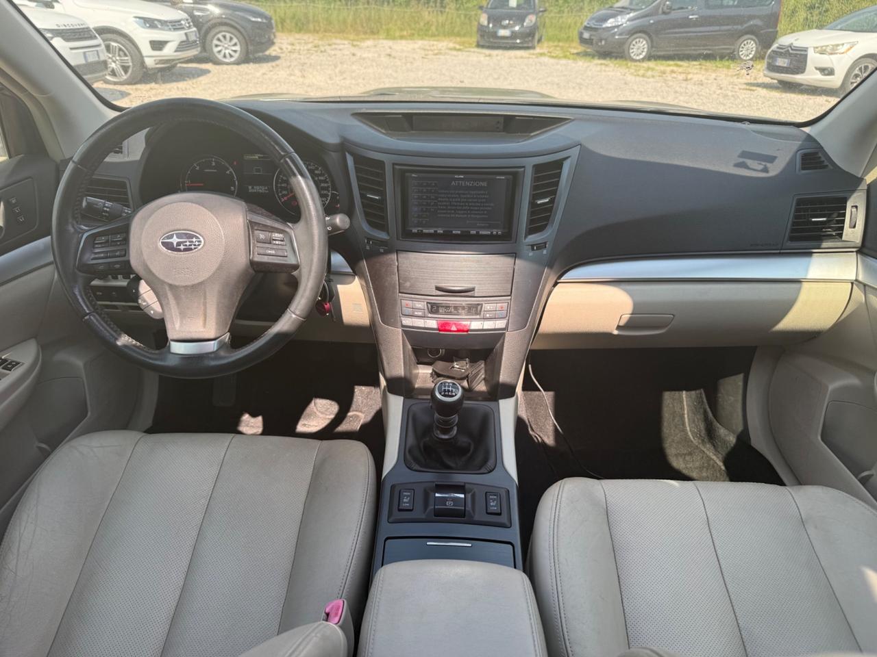 Subaru OUTBACK 2.0D Trend Leather