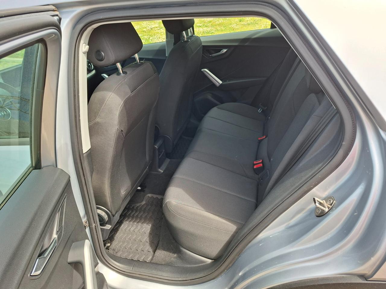 Audi Q2 35 TFSI Business