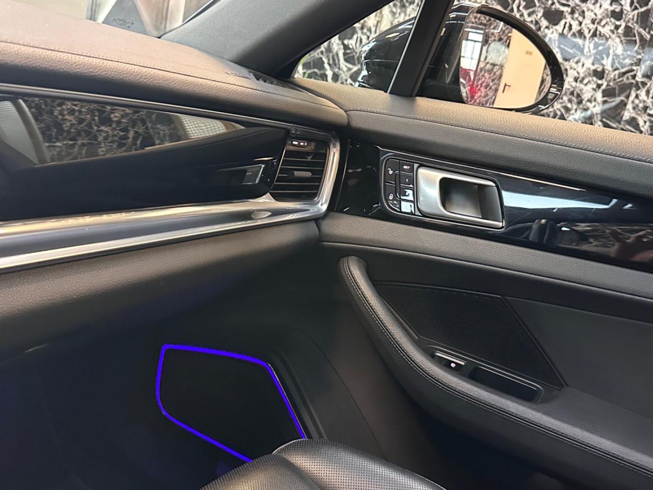 Porsche Panamera 3.0 4 Sport Turismo Benzina