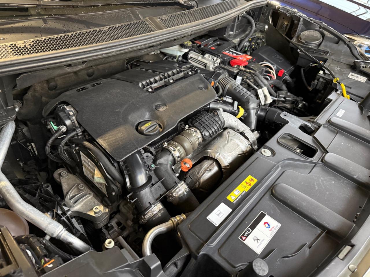 Peugeot 3008 1.6 hdi 120 cv Allure UNICO PROP CINGHIA E GOMME NUOVE
