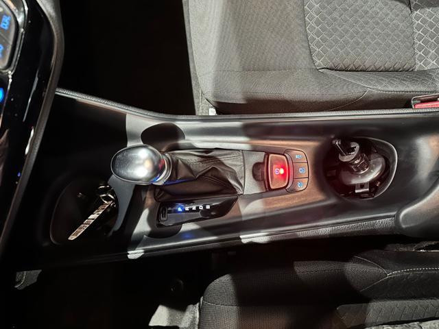 TOYOTA C-HR 1.8 Hybrid E-CVT Active