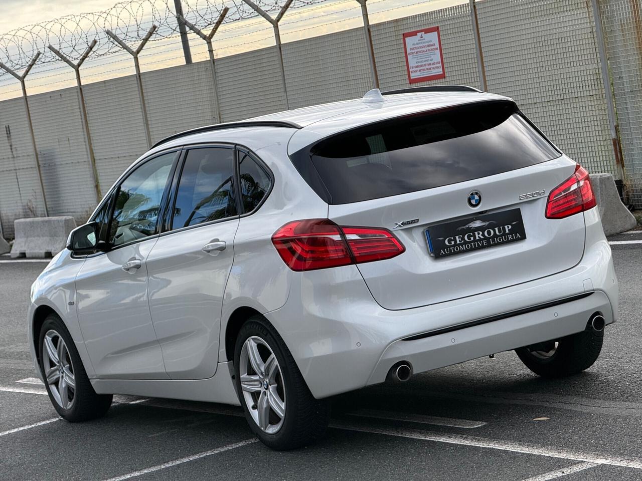 Bmw 220d xDrive 190 CV-Sport-TORIER-PERMUTABILE