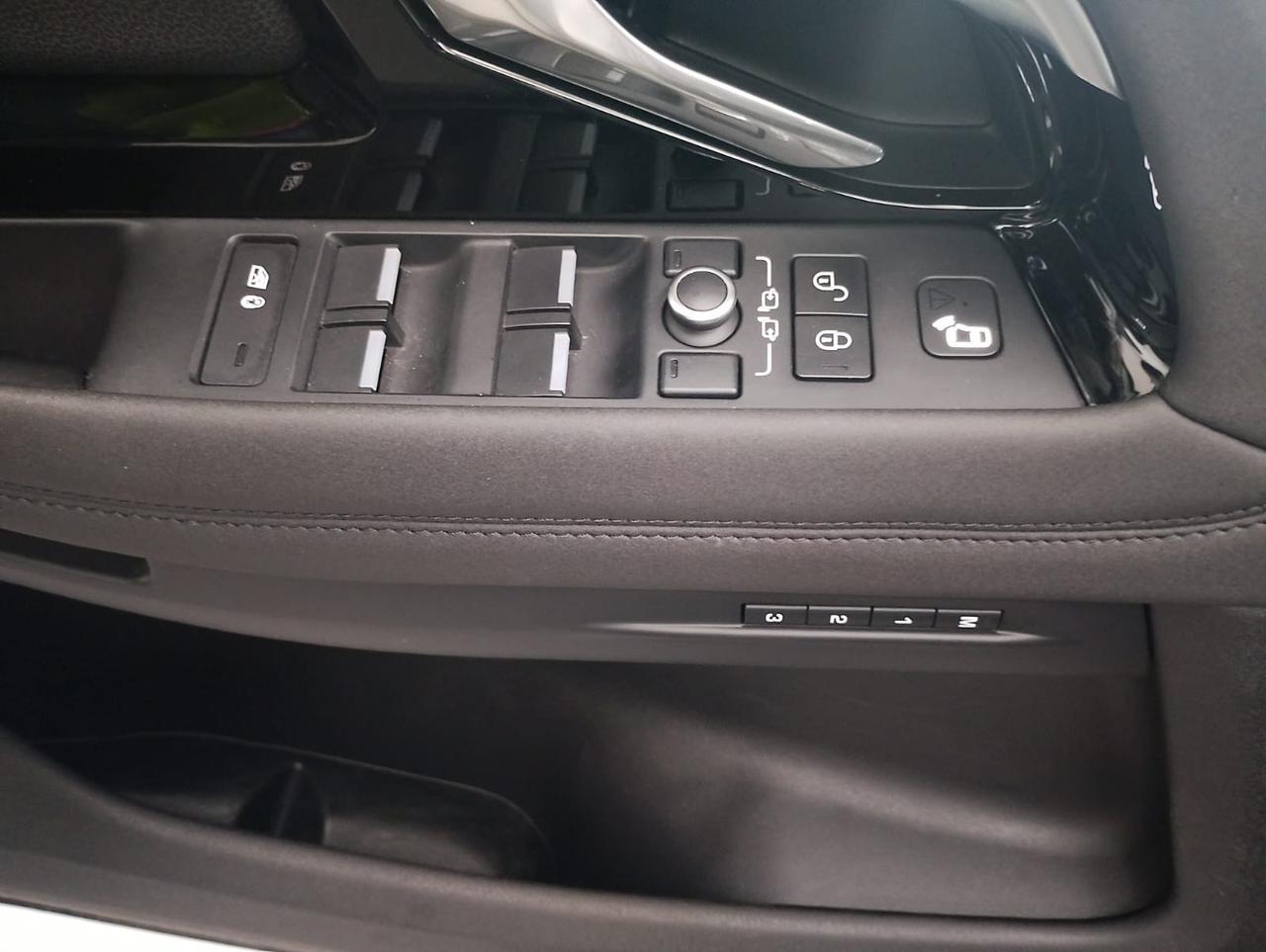 Land Rover Range Evoque 2.0D I4-L.Flw 150CV AWD Aut R-Dynamic HSE