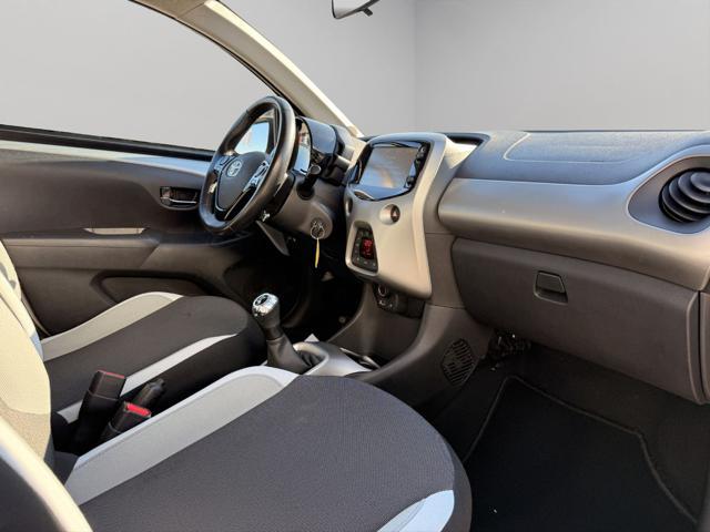 TOYOTA Aygo 1.0 VVT-i 69 CV 5 porte x-cite TSS
