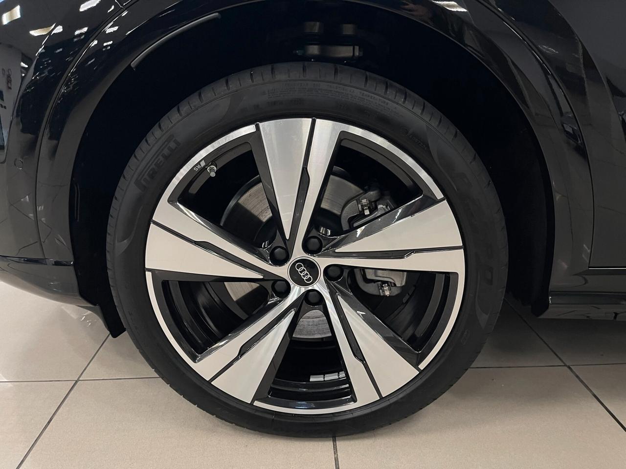 Nuova Q5 Sportback S line 2.0 TDI quattro 204cv