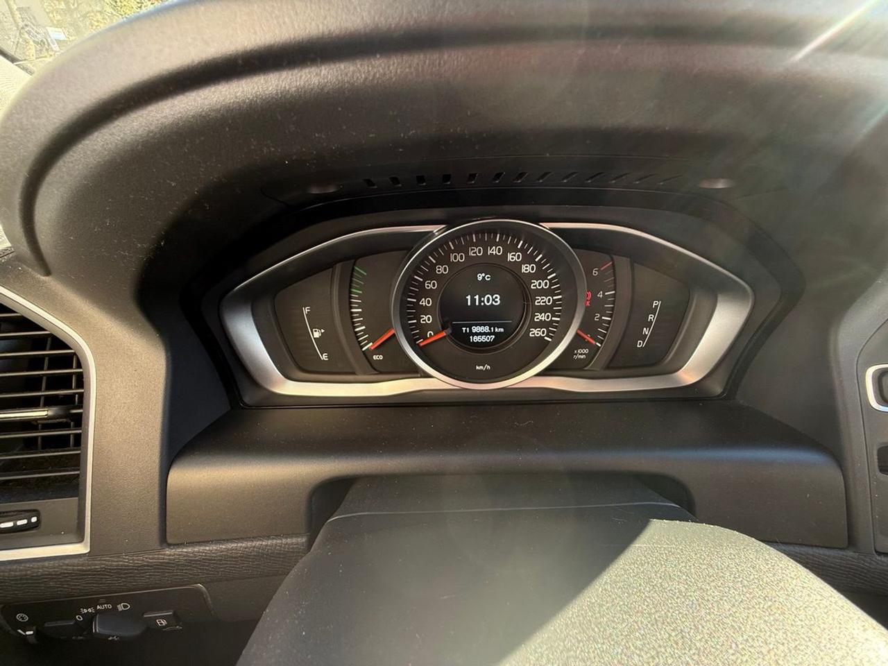 Volvo XC 60 Business 2.0 D4 #8045