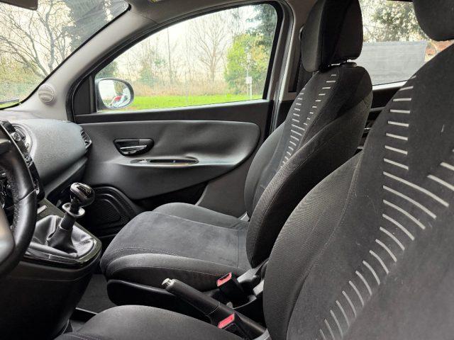 LANCIA Ypsilon 1.2 69CV CLIMA SENSORI PARCHEGGIO POSTERIORI