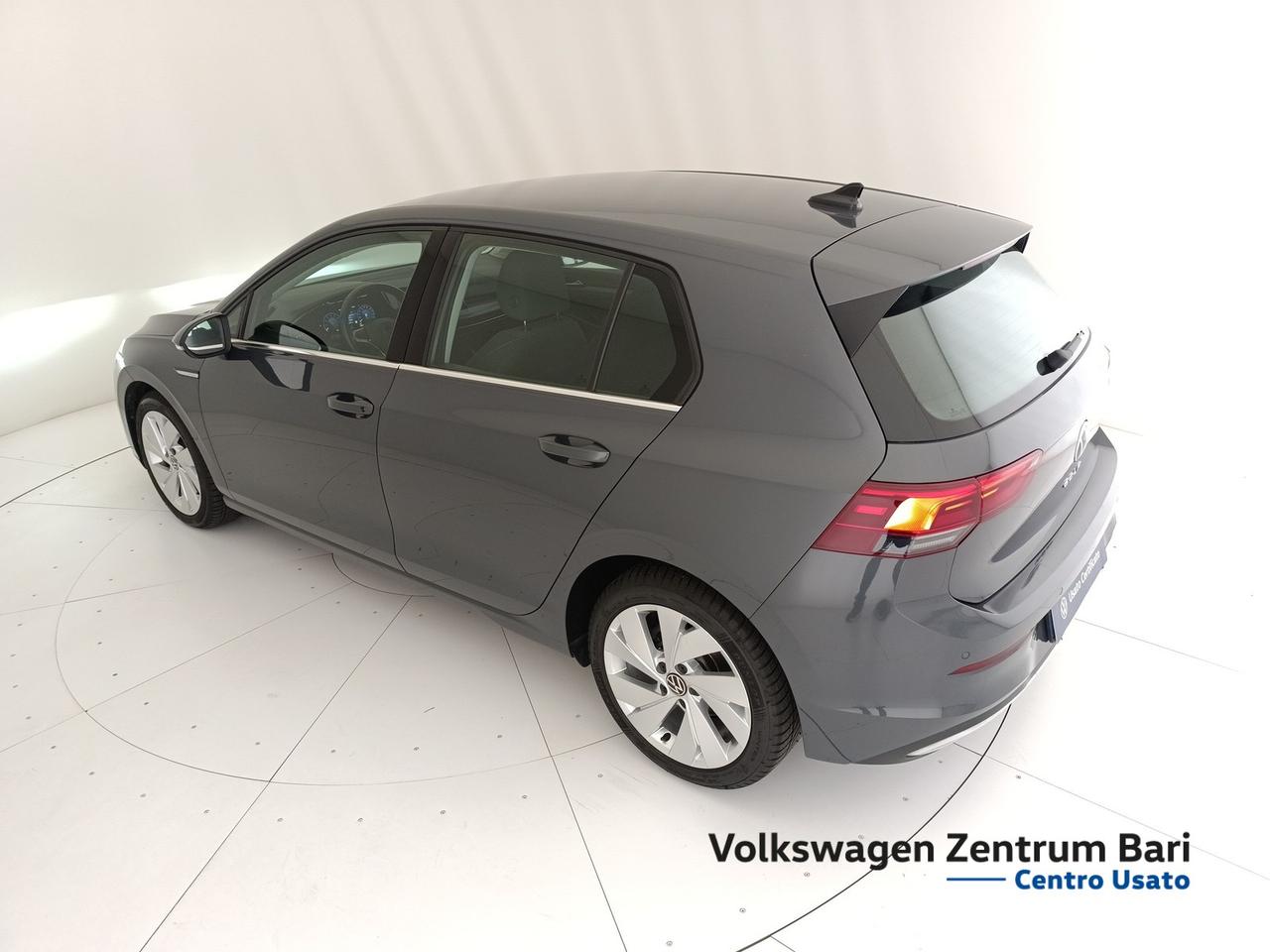 Volkswagen Golf 1.5 tgi style 130cv dsg