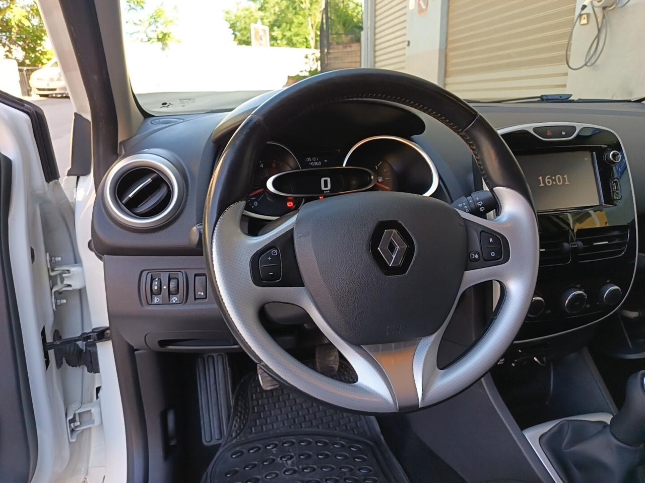 Renault Clio dCi 8V 75 CV Start&Stop 5 porte Energy Intens