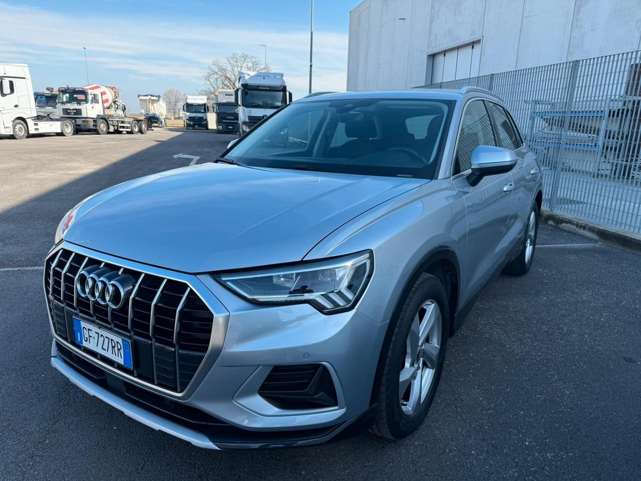 Audi Q3 35 TDI S tronic Business Advanced