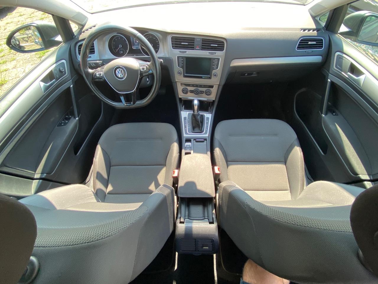 Volkswagen Golf 1.4 TGI DSG Comfortline BlueMotion