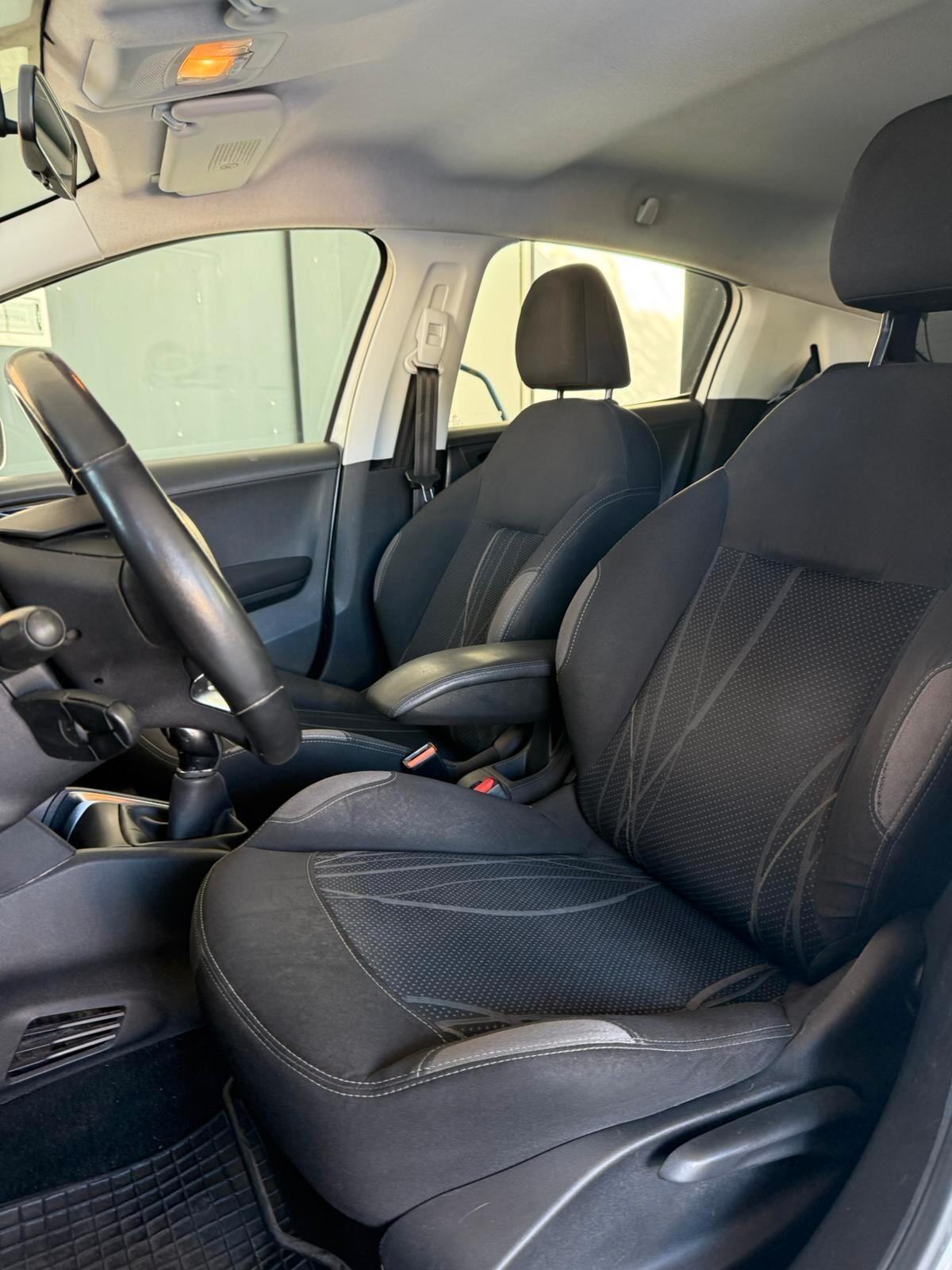 Peugeot 208 1.4 HDi 68 CV 5 porte Allure OTTIMA X NEOPATENTATI