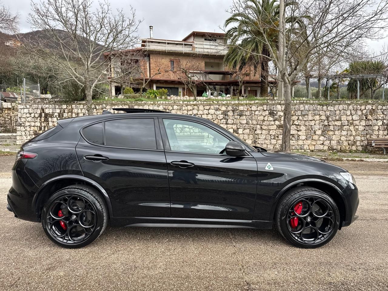 Alfa Romeo Stelvio 2.9 Bi-Turbo V6 510 CV AT8 Quadrifoglio