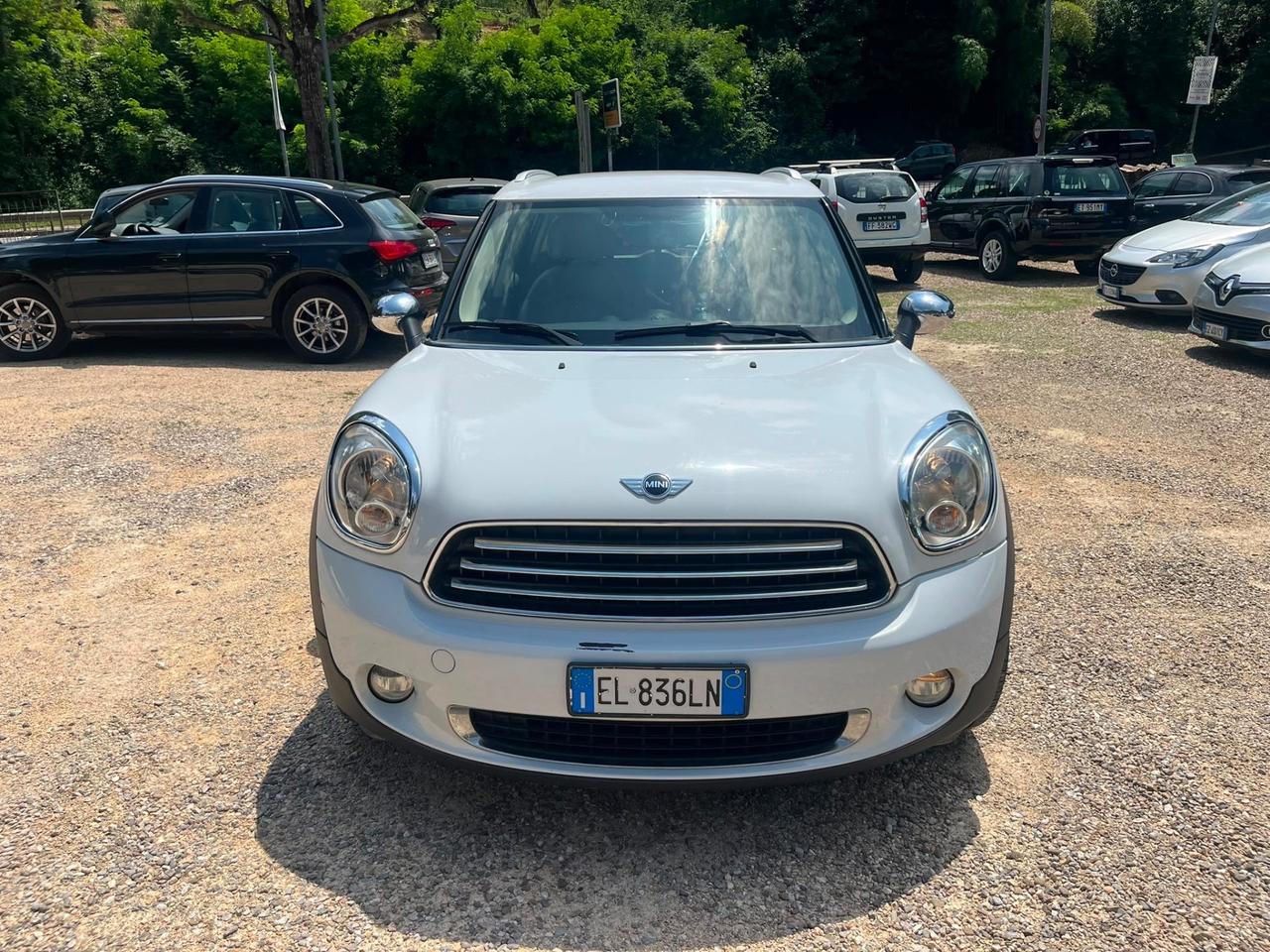 Mini 2.0 16V Cooper D Automatica