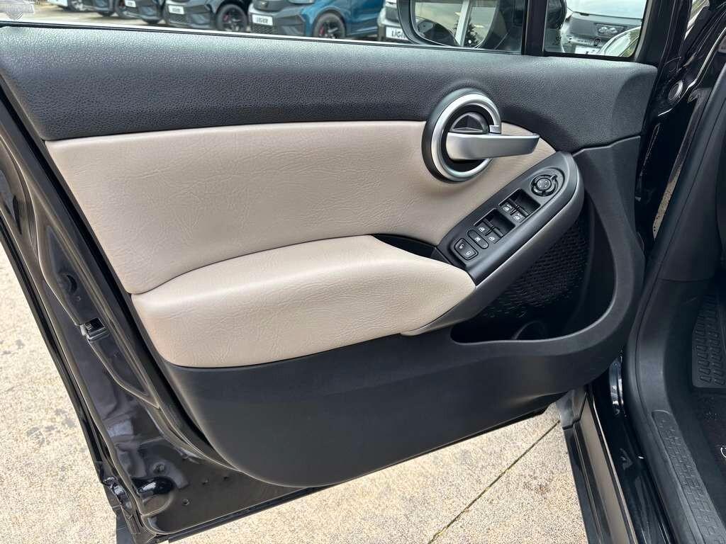 Fiat 500X 1.6 MultiJet 120 CV 2017 / solo 90.000 KM Unico Proprietario condizioni pari al nuovo Tua a solo 119 Euro al mese