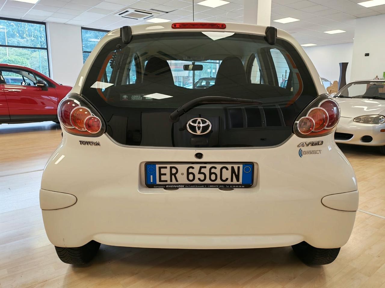 Toyota Aygo - FRIZIONE + TAGLIANDO NUOVI !!!