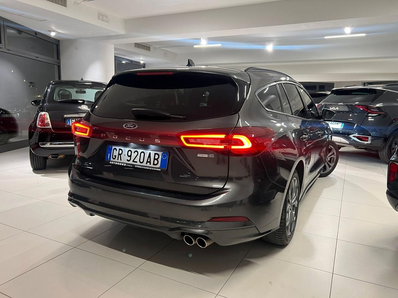 Ford Focus 1.0 EcoBoost Hybrid 125 CV 5p. ST-Line