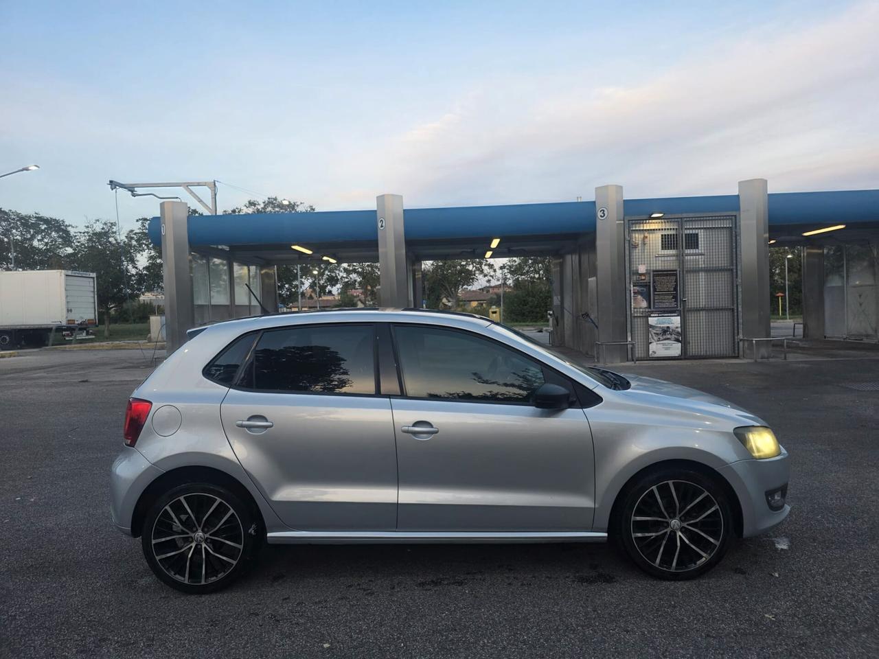 Volkswagen Polo 1.6 TDI DPF 5 porte Comf. BlueMotion Technology neopatentati