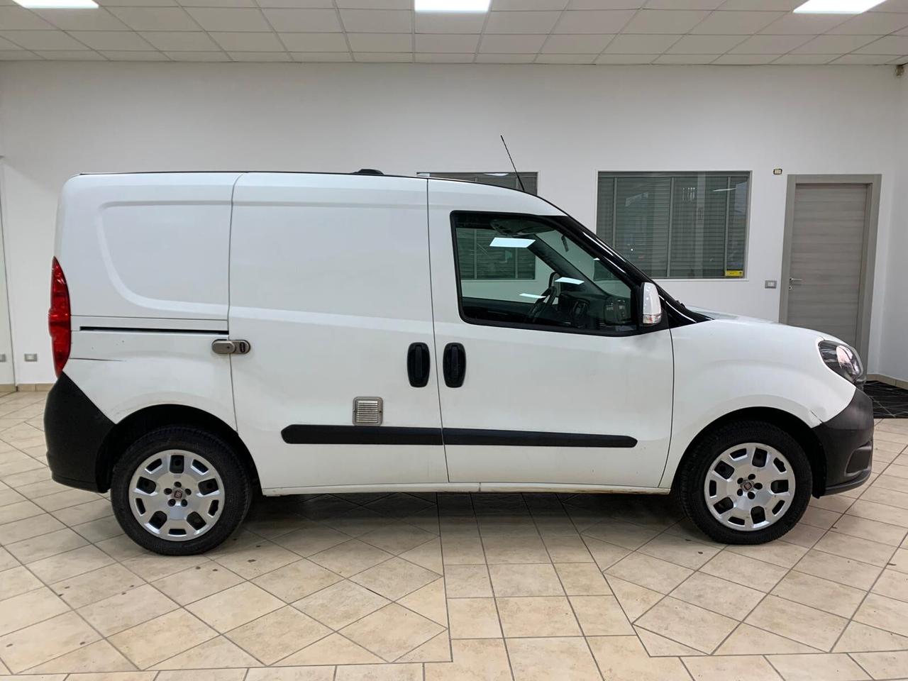 Fiat Doblo Doblò 1.4 T-Jet 16V Natural Power Easy
