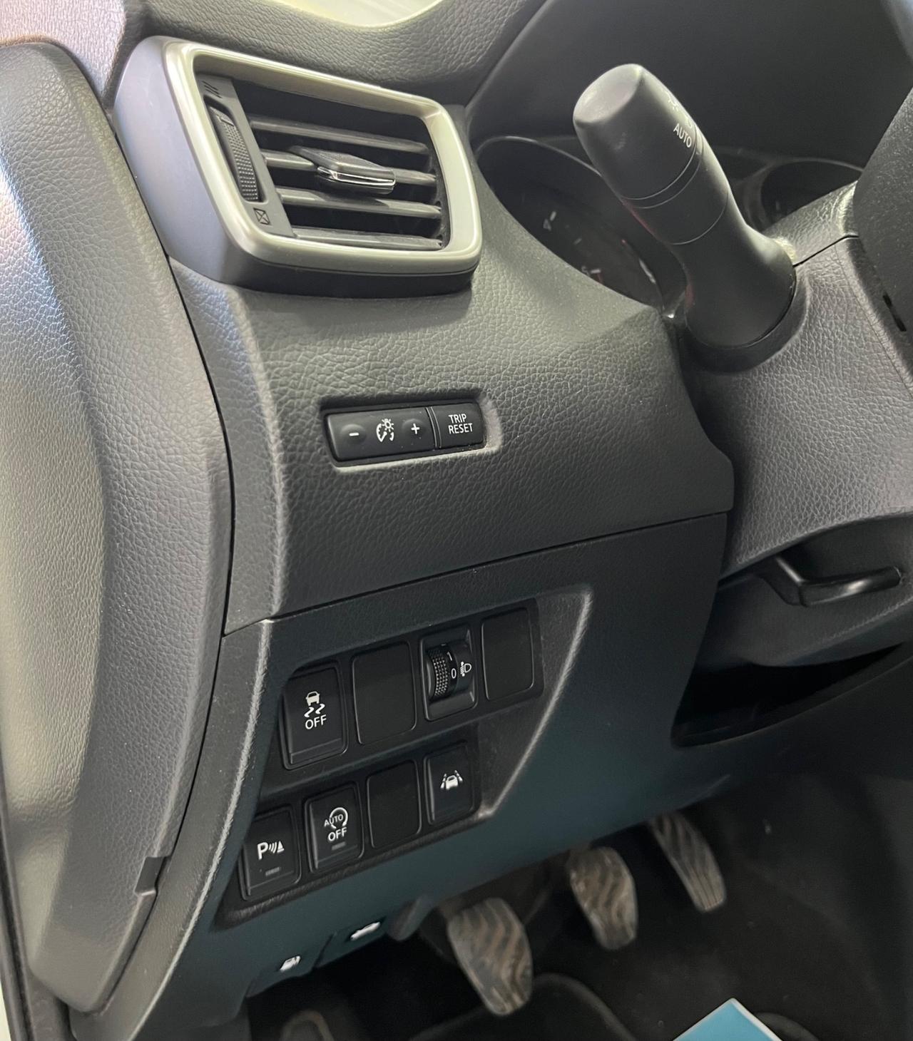 Nissan Qashqai 1.5 dCi Tekna 110cv anno 2015 italiana