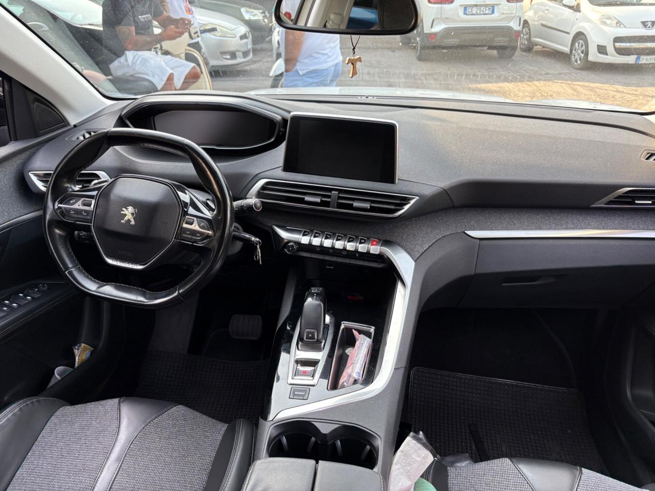 Peugeot 3008 BlueHDi 120 S&S Business