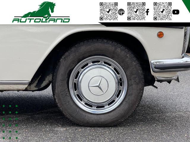 MERCEDES-BENZ 220 D RESTAURATA