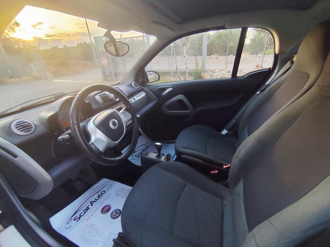 Smart ForTwo 1000 52 kW coupé pure