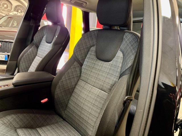 VOLVO XC60 B4 (d) automatico Core UNIPRO - CERTIFICATA