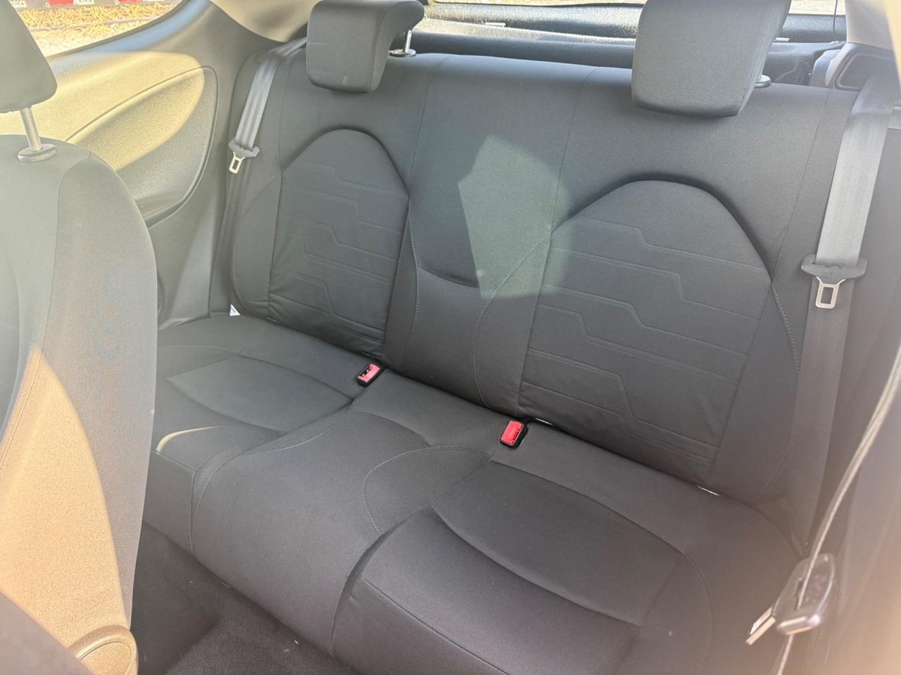 Alfa Romeo MiTo 1.3 JTDm-2 95 CV S&S Distinctive Sport Pack