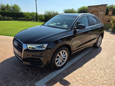 Audi Q3 2.0 tdi Sport 120cv s-tronic