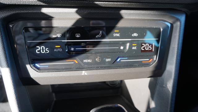 VOLKSWAGEN Tiguan 2.0 TDI 150 CV SCR DSG Elegance