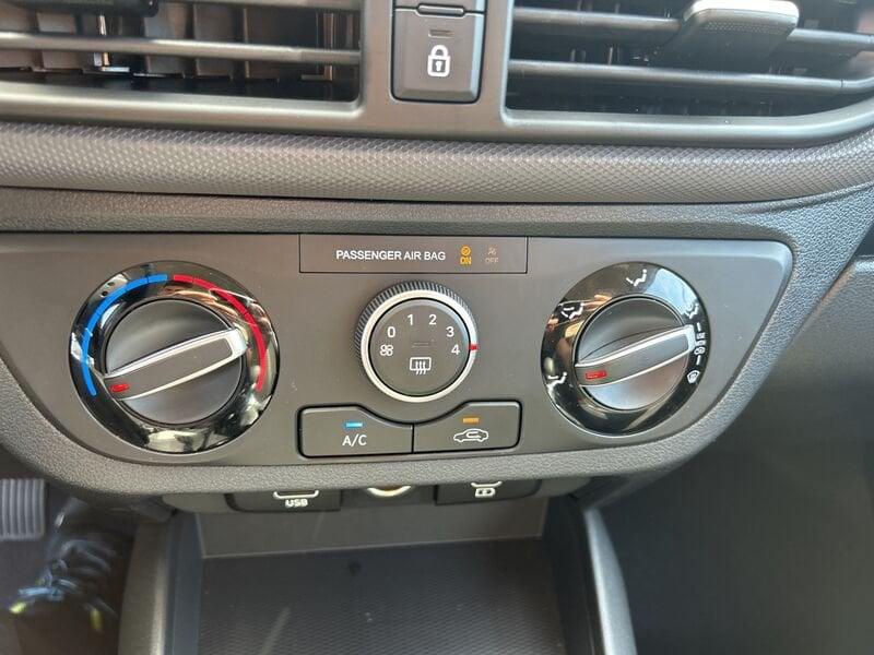Hyundai i10 NUOVA PE MY25 5P 1.0 MT CONNECTLINE
