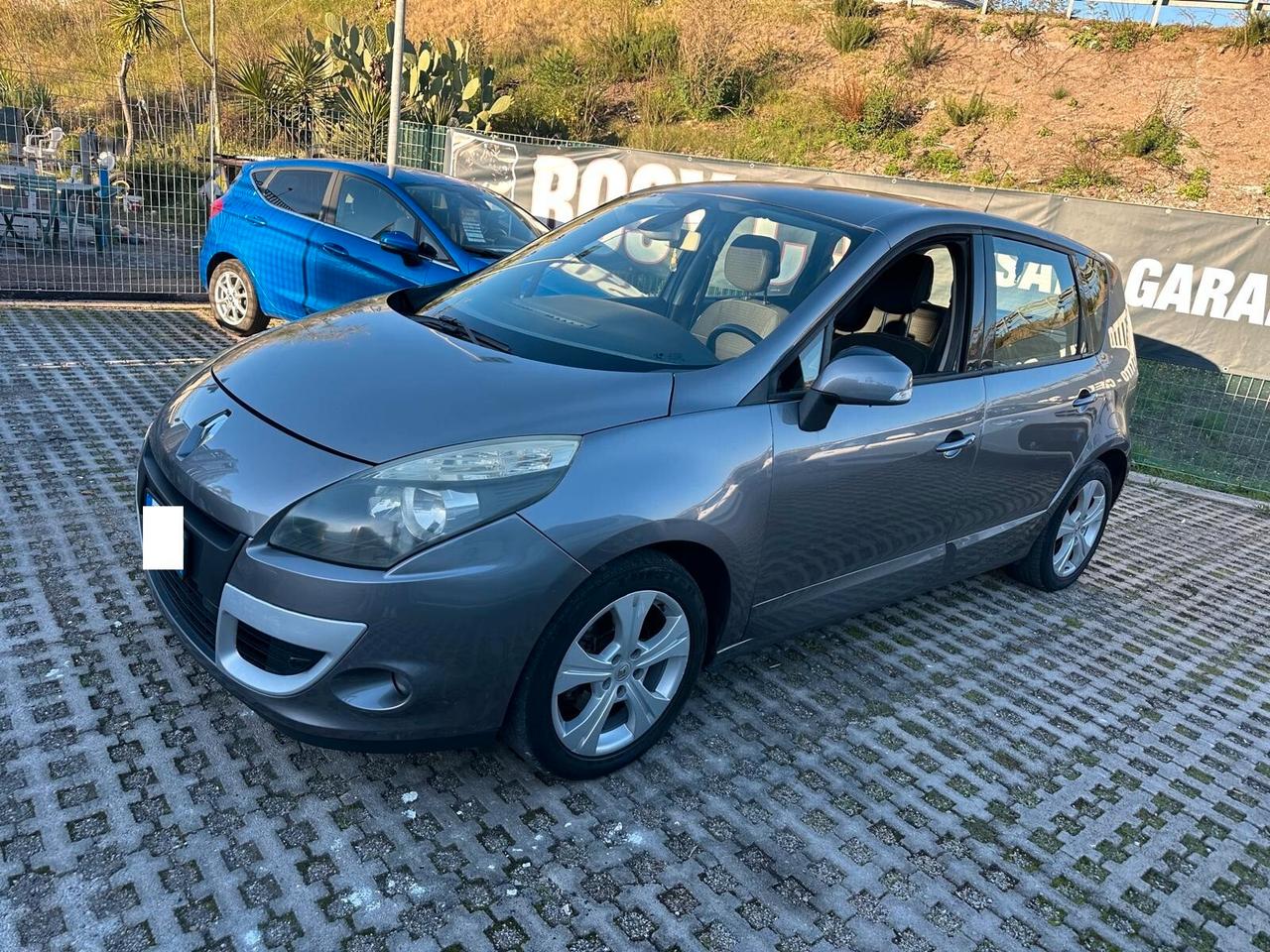 Renault Scenic Scénic X-Mod 1.6 GPL Dynamique-11/2009