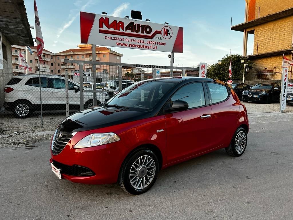 Lancia Ypsilon 1.2 69 CV 5 porte