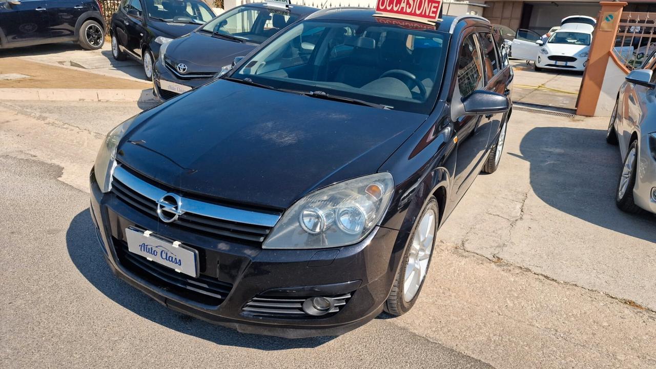 Opel Astra 1.7 CDTI 101CV 5 porte Club