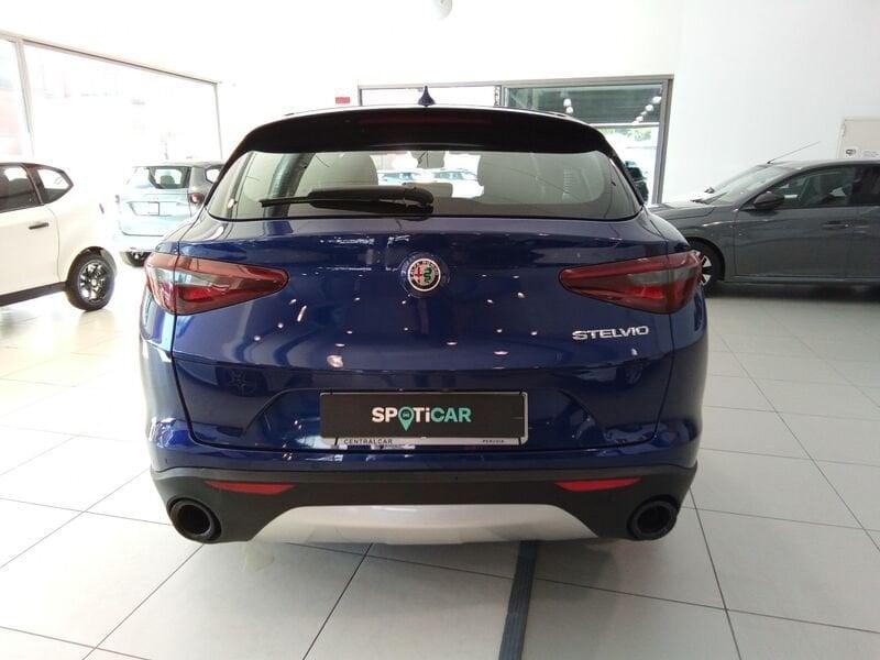 Alfa Romeo Stelvio 2.2 TD 160 CV Super Business AT8 RWD