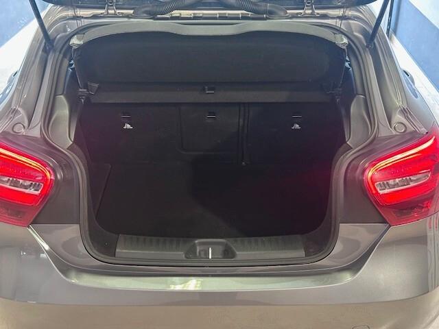Mercedes-benz A 180 d Automatic Sport UNIPRO