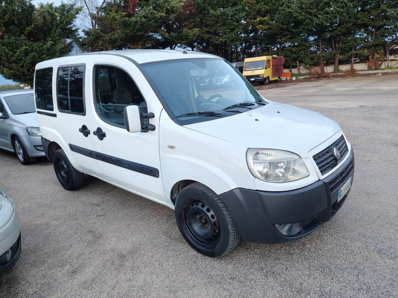 Fiat Doblò 1.9 MJT 120 CV Active