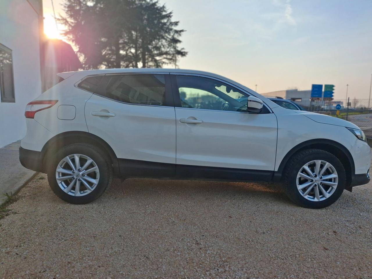 Nissan Qashqai 1.5 dCi