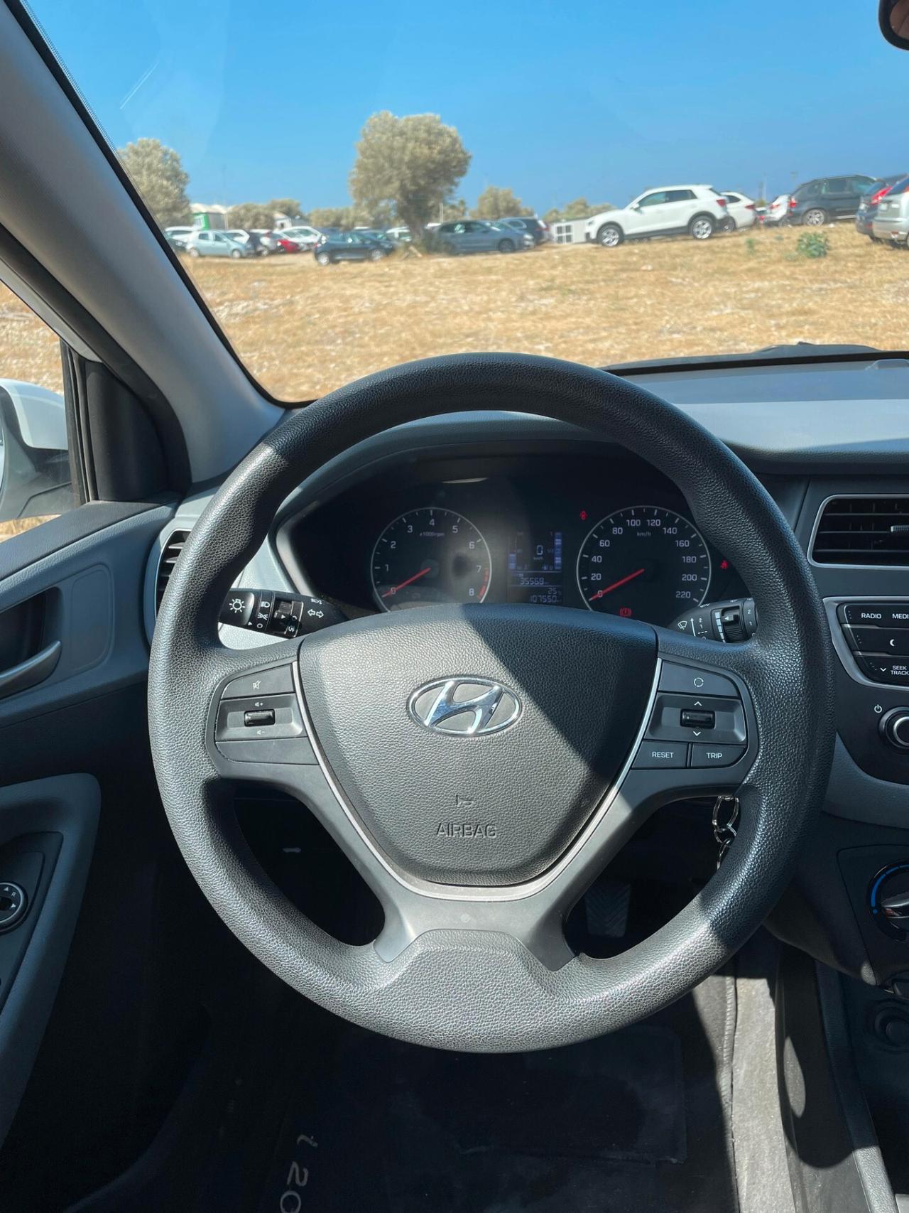 Hyundai i20 1.2 5 porte Connectline