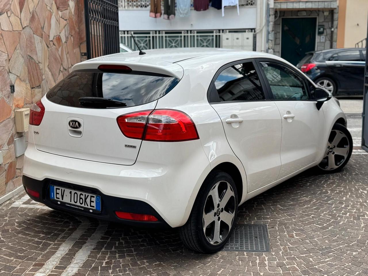 Kia Rio 1.1 CRDi 5p. Cool