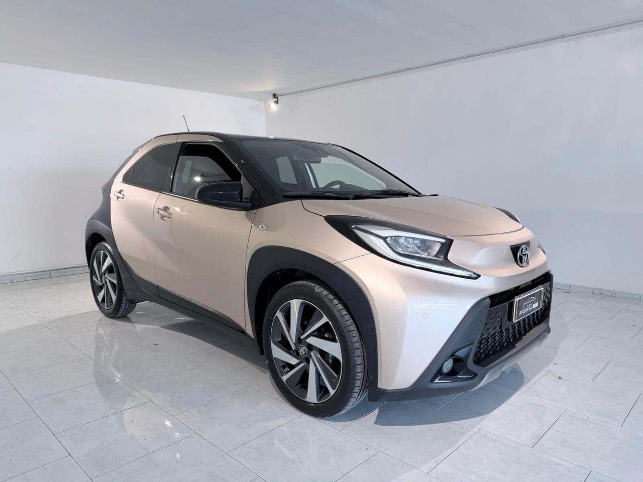 Toyota Aygo X 1.0 72CV AUTOMATICA 24000KM