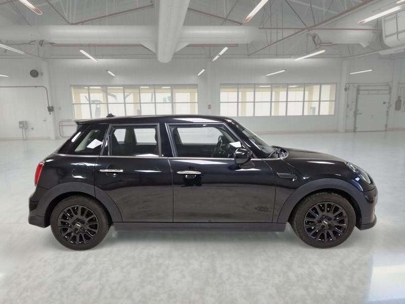 MINI COOPER CLASSIC AUTO 5 PORTE BERLINA